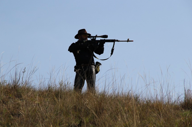 В Омской области у охотников за нарушения изъяли оружие