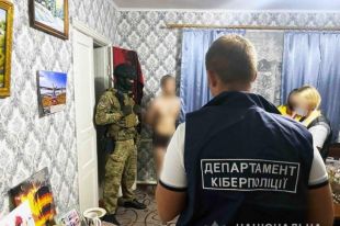 Изнасиловал мальчика и снял это на камеру: полиция задержала педофила