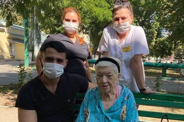 В Саратове от коронавируса вылечили 92-летнюю пациентку
