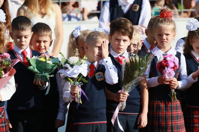 В Новосибирске родители школьников опубликовали в соцсетях фото детей
