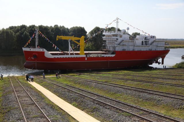 Новое грузопассажирское судно свяжет Камчатку с Командорами и Курилами
