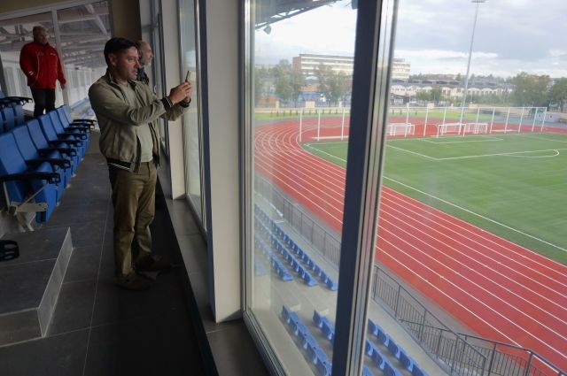 В Пскове состоялась общественная приемка стадиона «Машиностроитель»