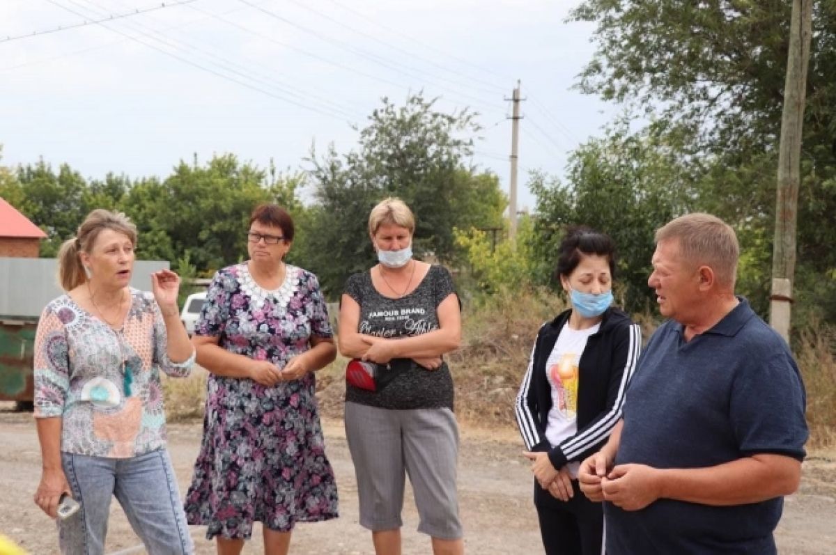 Саратов население. Вольск население. Панков Николай встреча п. Нефтяников Саратовской области. Ульяновские встреча русских с населением 3 сентября.