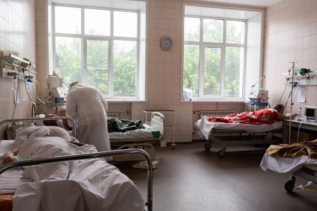 Двенадцать человек умерли от коронавируса за сутки в Новосибирской области