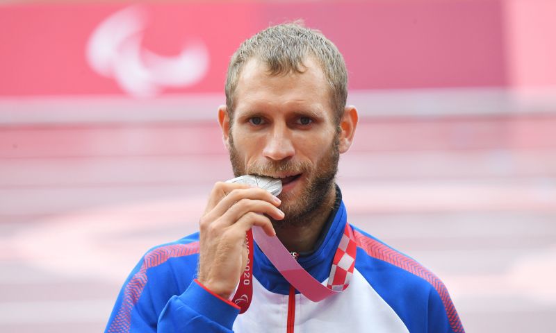 Александр Работницкий завоевал серебряную медаль (лёгкая атлетика, бег на 1500 м, Т20)