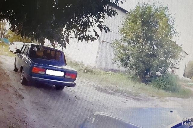 В Карачеве сотрудники ГИБДД отстранили от вождения пьяного автомобилиста