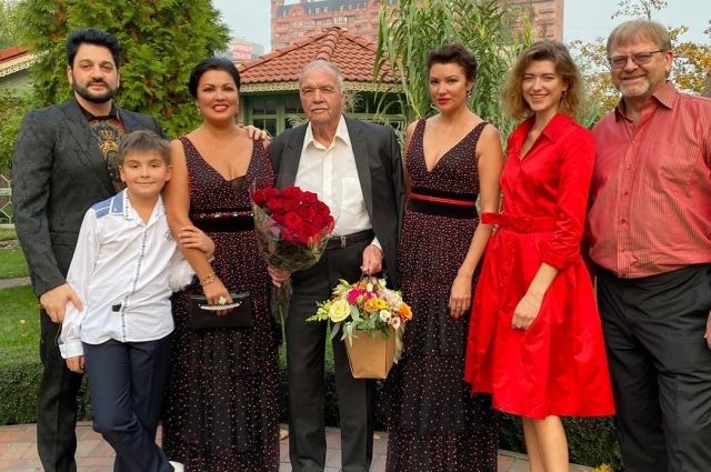В Краснодаре седьмого сентября прошли похороны отца Анны Нетребко