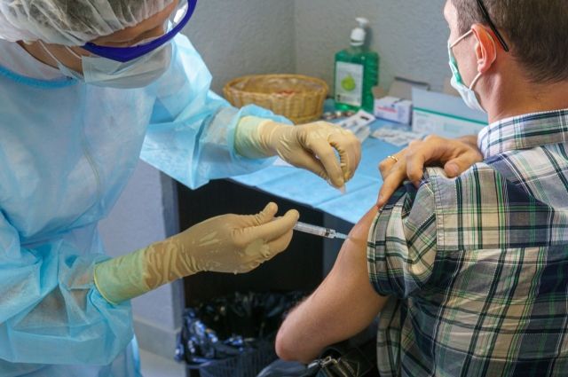 В Самарской области план по вакцинации от COVID-19 выполнен на 51,7%