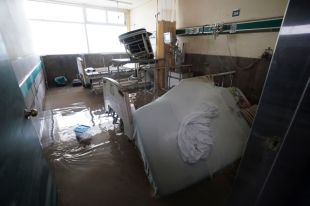Погибли 17 человек: в Мексике из-за наводнения подтопило больницу.