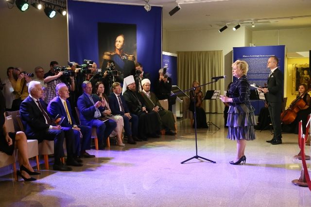 Новая выставка Музеев московского Кремля открылась в Челябинске