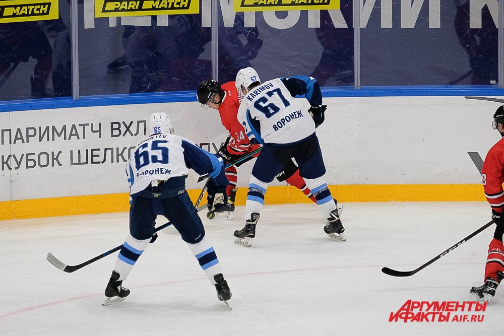Домашний матч «Молот» - «Буран» в Перми.