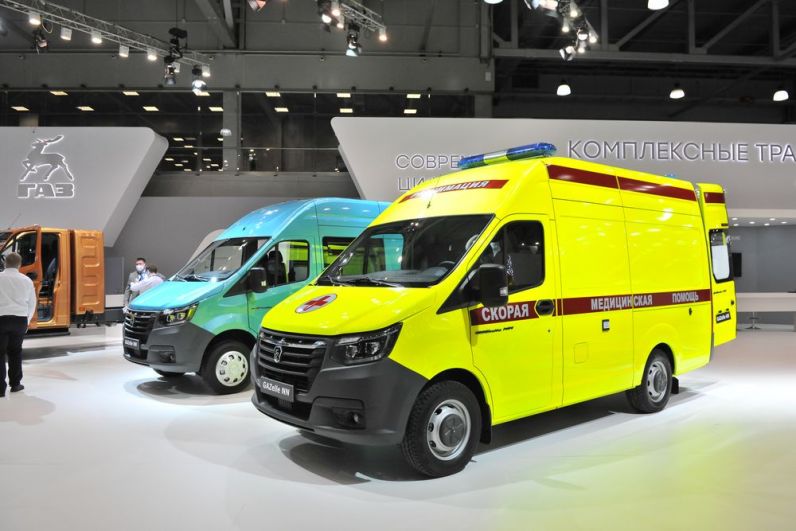Новые модификации семейства «GAZelle NN», в том числе – автомобиль скорой помощи с пневмоподвеской и односкатной ошиновкой задних колес