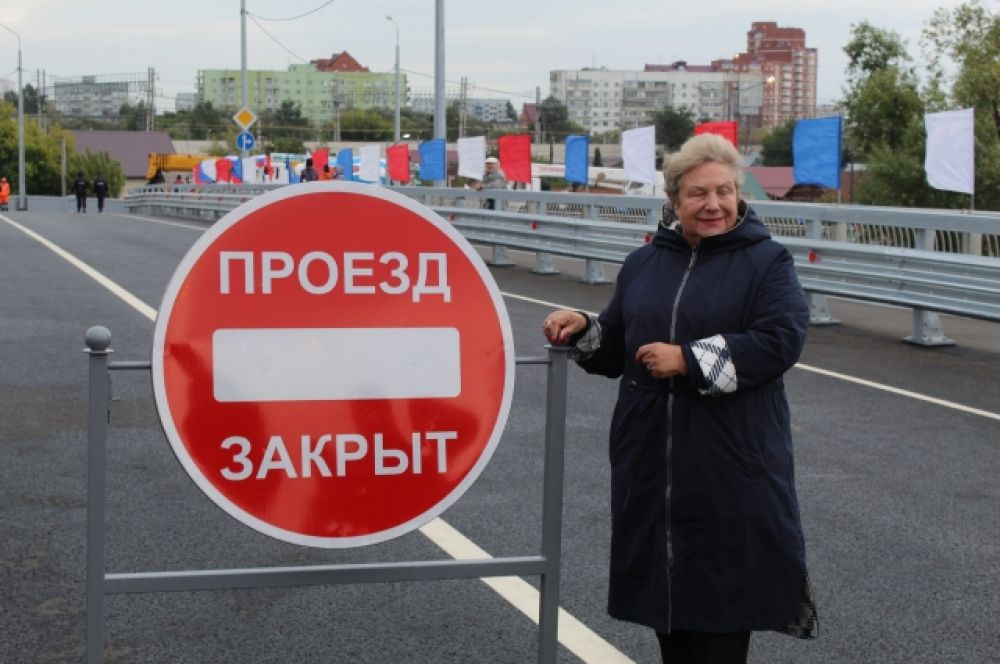 Татьяна Недопекина, руководитель строительной фирмы, обещала, что мост простоит 50 лет