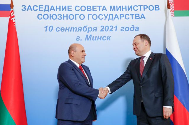 Председатель правительства РФ Михаил Мишустин и премьер-министр Белоруссии Роман Головченко