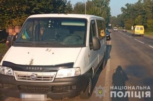 Выпрыгнула из авто во время движения: в Волынской области погибла девушка.