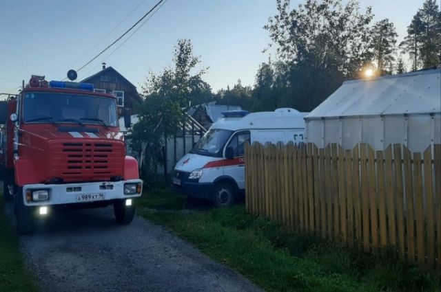 Трое мужчин погибли в пожаре в Белоярском ГО Свердловской области