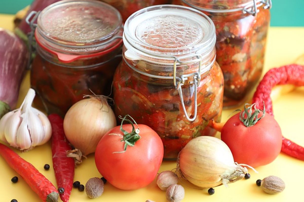 Как сохранить болгарский перец на зиму: 10 вкусных рецептов