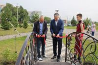 7 августа в Краснобродском открыли новое место отдыха - Аллею влюблённых. 