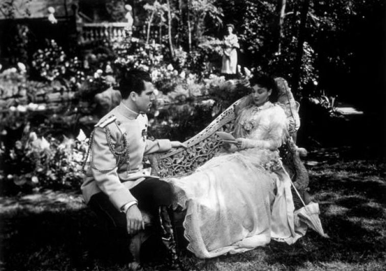 Анна Каренина в исполнении Вивьен Ли и Кирон Мур в роли Вронского. «Анна Каренина» (1948)
