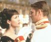 Анна Каренина в исполнении Софи Марсо и Шон Бин в роли Вронского. «Анна Каренина» (1997)