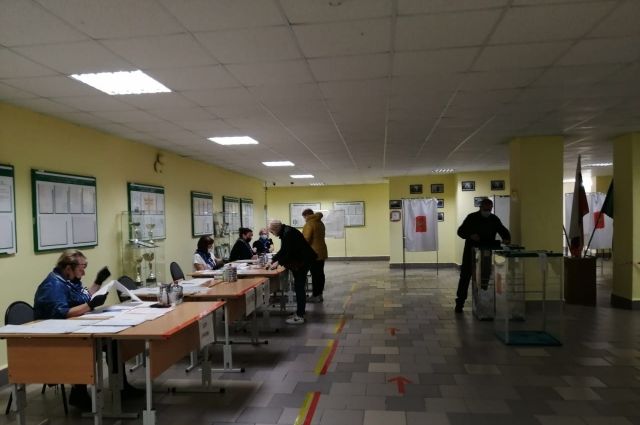 В целом в Югре утром 17 сентября открылся 741 избирательный участок