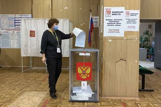 В Новосибирске бюджетников заставили голосовать по открепительным