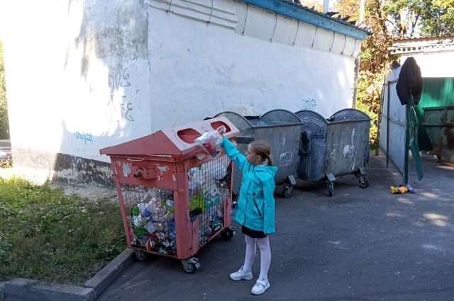 Дети иногда лучше взрослых знают о раздельном сборе мусора