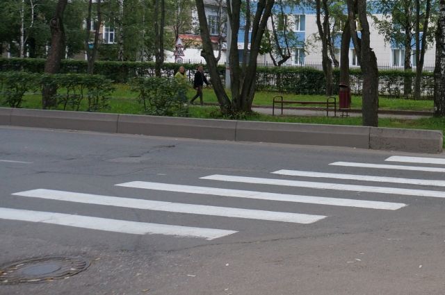 «Газель» сбила семилетнюю девочку на пешеходном переходе в Калининграде