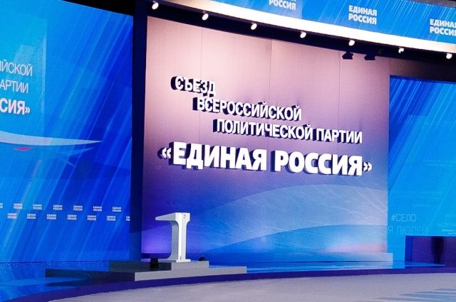«Единая Россия» побеждает на выборах в Петербурге по данным экзит-пулов