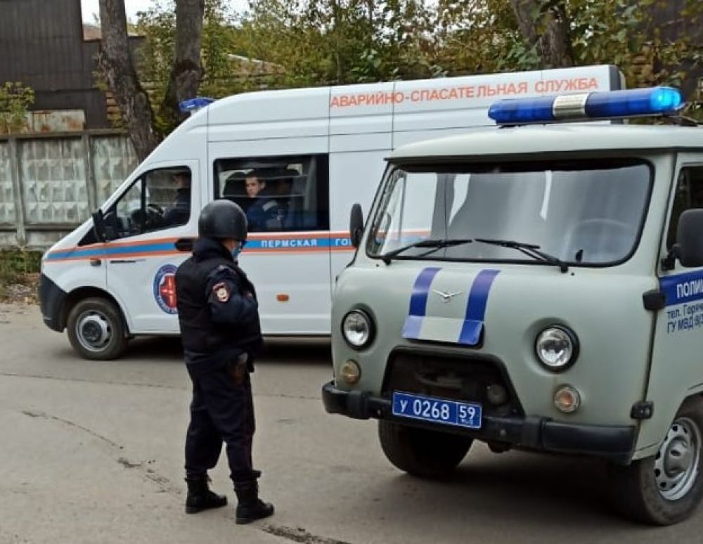 Машины полиции и аварийно-спасательной службы