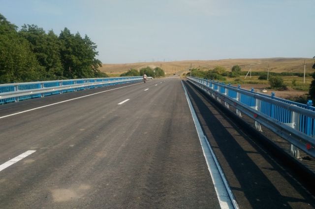В Оренбуржье после реконструкции для движения открыли два моста.