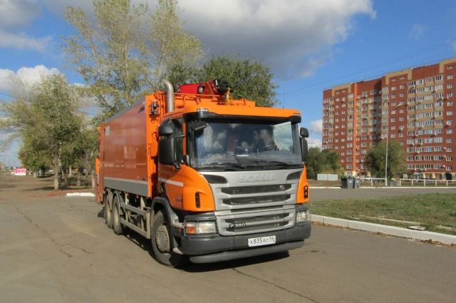 За две недели сентября грузовиками ООО «Природа» вывезено 30 тысяч тонн отходов. 