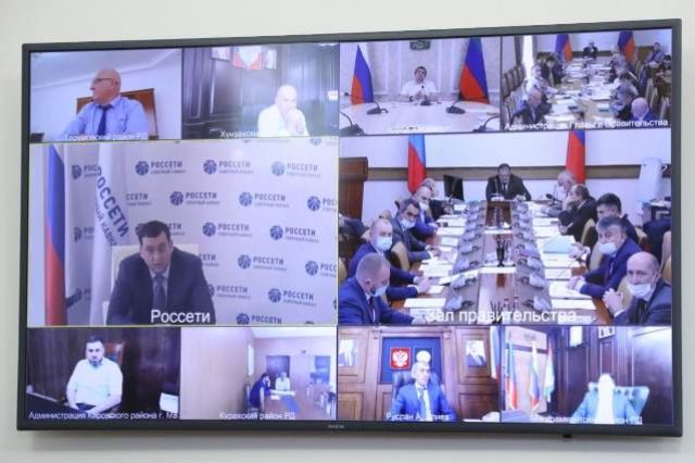 Врио главы Дагестана: власти с энергетиками готовят сети к холодному сезону
