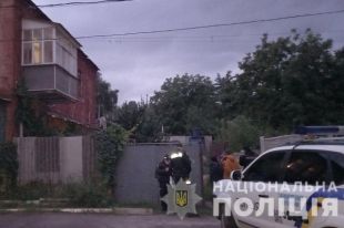 Приехал на вызов: в Харькове побили полицейского.