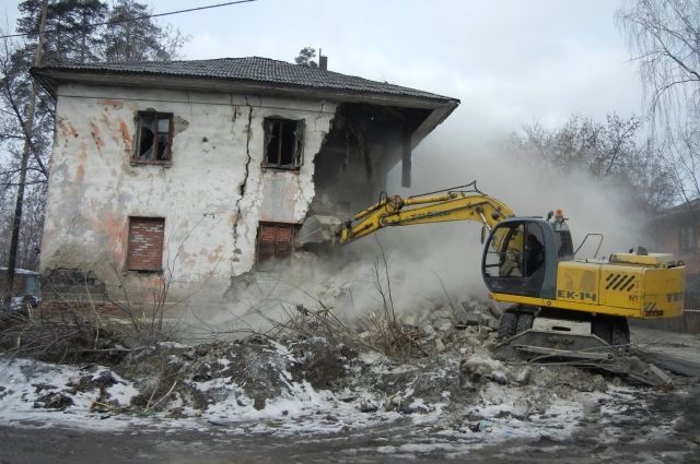 Снос двух аварийных домов на улице Сергиевской начался в Нижнем Новгороде