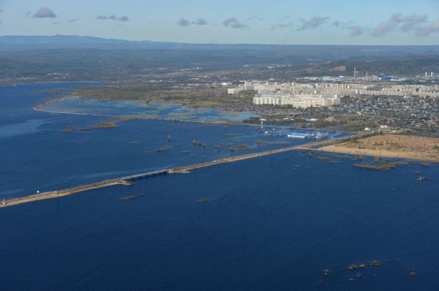 В Комсомольске-на-Амуре строительство дамбы подешевело на 1 млрд рублей