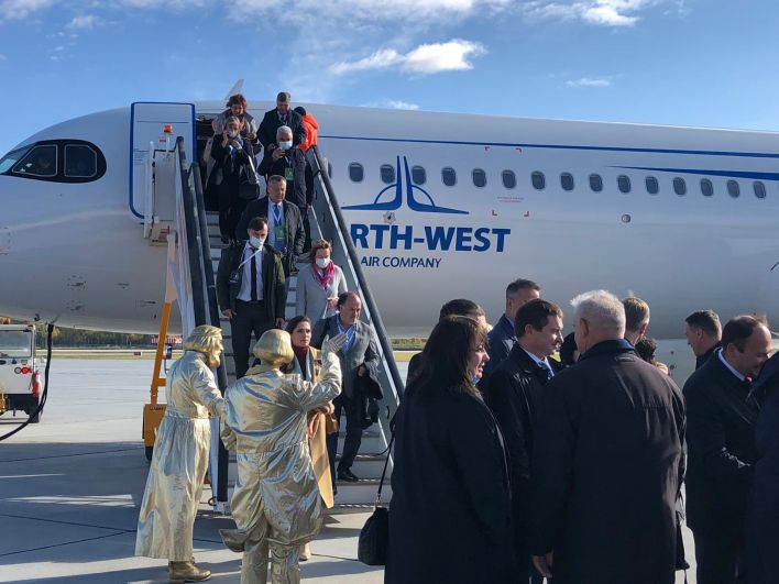 Тобольский аэропорт принял первый борт из Москвы, 24 сентября - 2021.