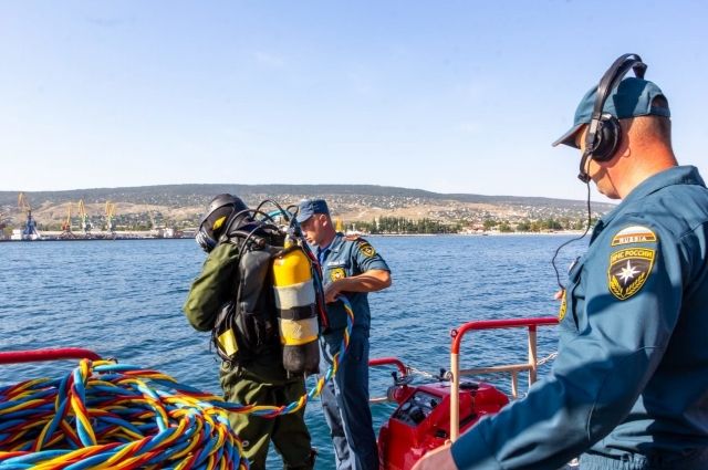 В Крыму продолжают разминирование затонувшего теплохода «Жан Жорес»