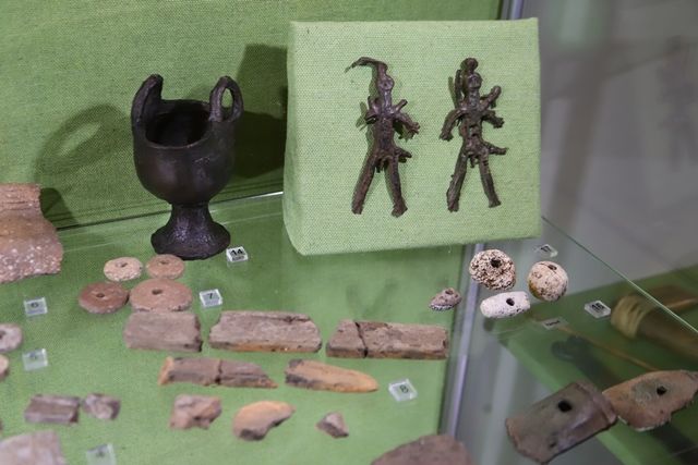 Выставка «Минералы в жизни древних южноуральцев» открылась в Челябинске