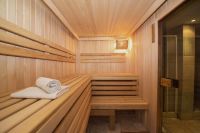 В Оренбурге житель многоквартирного дома построил баню без согласия соседей