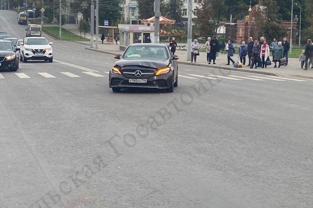 На улице Октябрьской в Туле в ДТП пострадал мужчина и трехлетний ребёнок