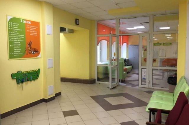 В Великих Луках завершается очередной этап модернизации детской поликлиники