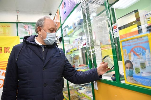 Губернатор Саратовской области потребовал ужесточить масочный режим