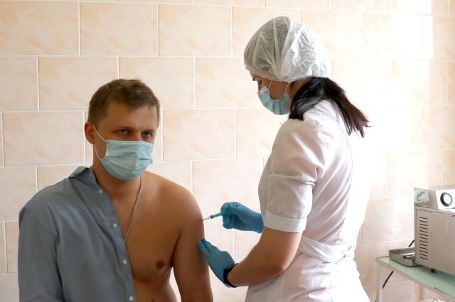 В Псковском районе от COVID-19 привито 75% подлежащего вакцинации населения