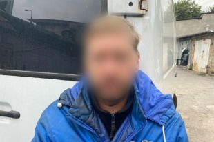 Под Киевом мужчина изнасиловал 17-летнюю девушку, которая потеряла сознание