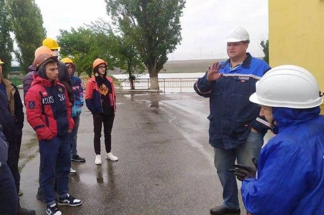 Студенты Невинномысского энерготехникума побывали на ГЭС-4 с экскурсией
