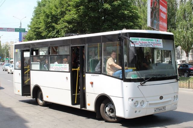 Старые автобусы из Ростова вышли на маршруты в Волгодонске
