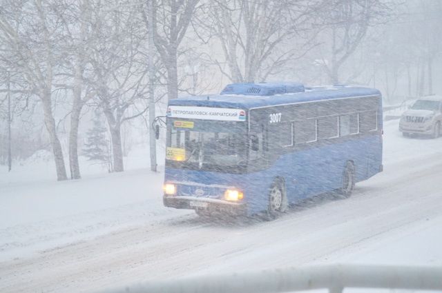 В Новосибирской области из-за снегопада ухудшится видимость на дорогах