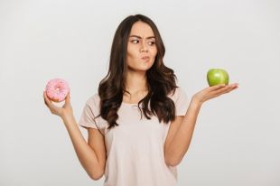 Названы вредные продукты, которые на самом деле являются полезными.
