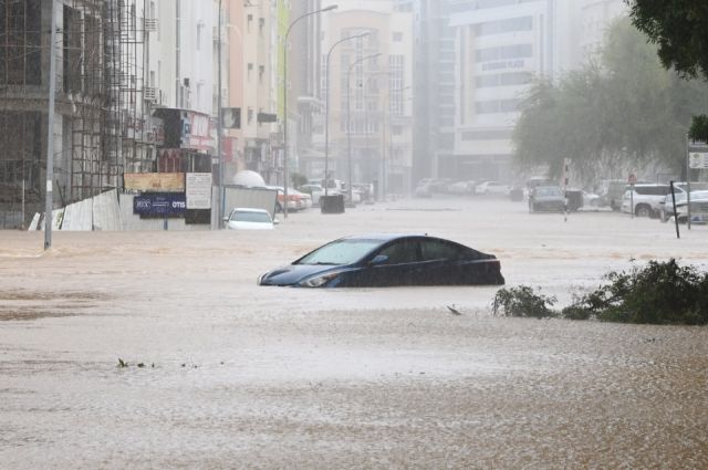 Последствия тропического шторма «Шахин» в Омане